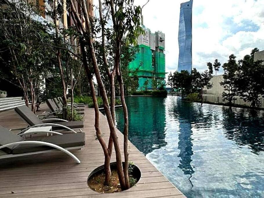 Apartment At Bukit Bintang Lalaport 32nd Flr Klcc View Kuala Lumpur