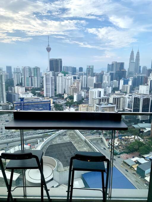 At Bukit Bintang Lalaport 32nd Flr Klcc View * Kuala Lumpur